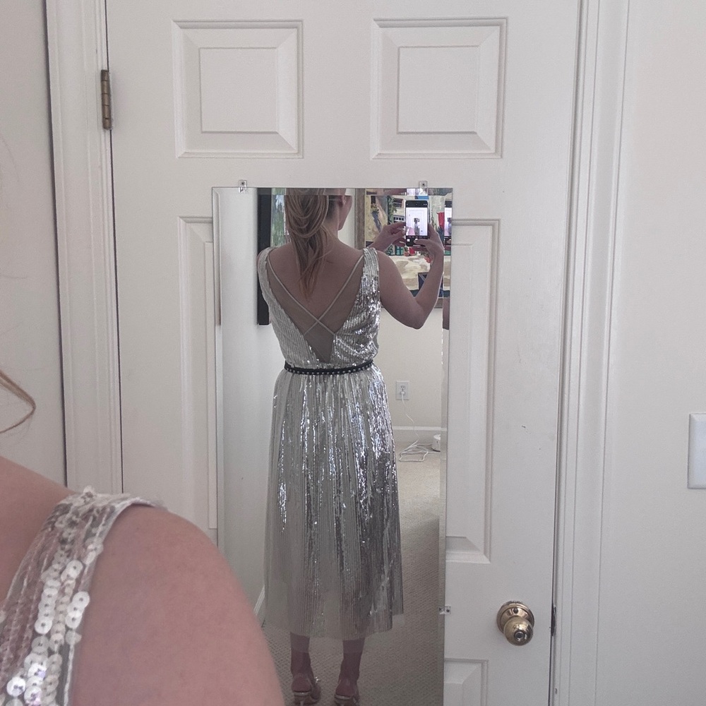 Marc Jacobs Runway NWT silver sequin midi dress with black detachable belt - Picture 12 of 15